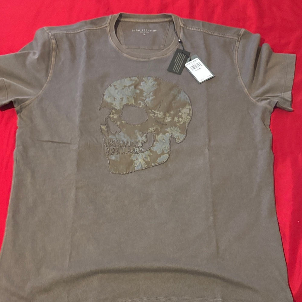 John Varvatos Edgy Y2K Distressed Skull Short Sleeve Tee
